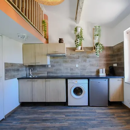 L'oasis H24, Atypique, Port, Plage, Fibre, Netflix شقة لا سين سور مير