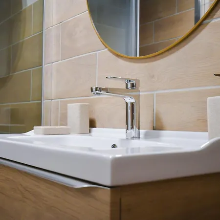 L'oasis H24, Atypique, Port, Plage, Fibre, Netflix شقة